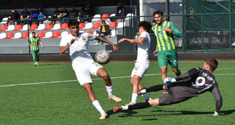 Balıkesir Büyükşehir Belediyespor Hendek'te noktalıyor