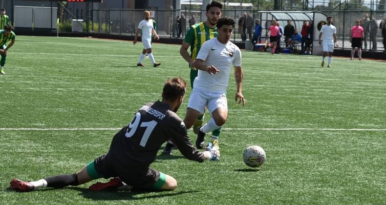 Balıkesir Büyükşehir Belediyespor tek golle kazandı
