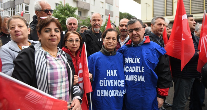 Başkan Şehirli 1 Mayıs’ta emekçilerle birlikte yürüdü (5)