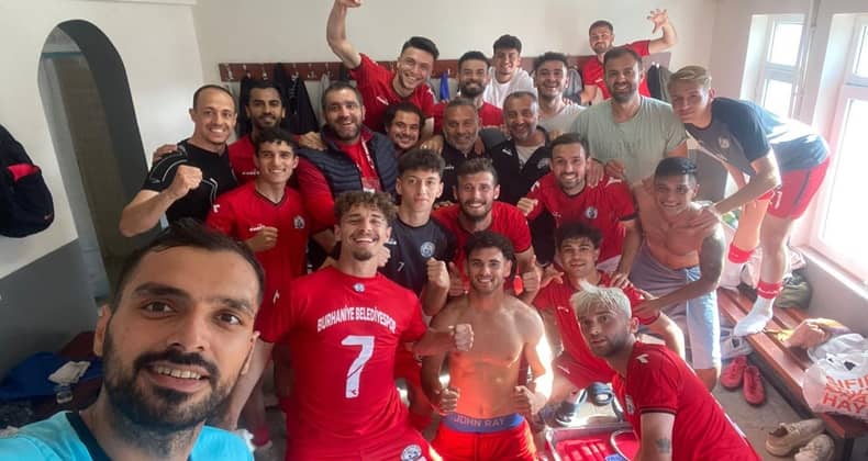 Burhaniye Belediyespor sezonun ikinci basamakta tamamladı