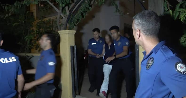 Çocukları Apartmana Sokup Üzerlerine Benzin Döktü