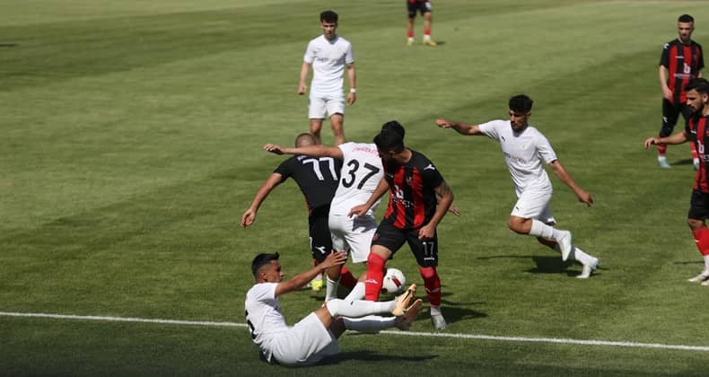 Etispor Bölgesel Amatör Lig’deki yerini korudu