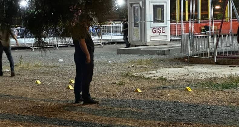 Lunaparkta kan aktı 2 ölü