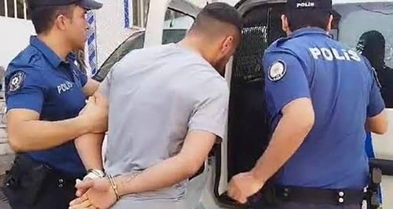 Parada Sahtecilik Suçundan Hapis Cezası İle Aranıyordu