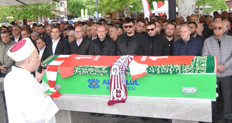 Can Hoca Son Yolculuğuna Uğurlandı