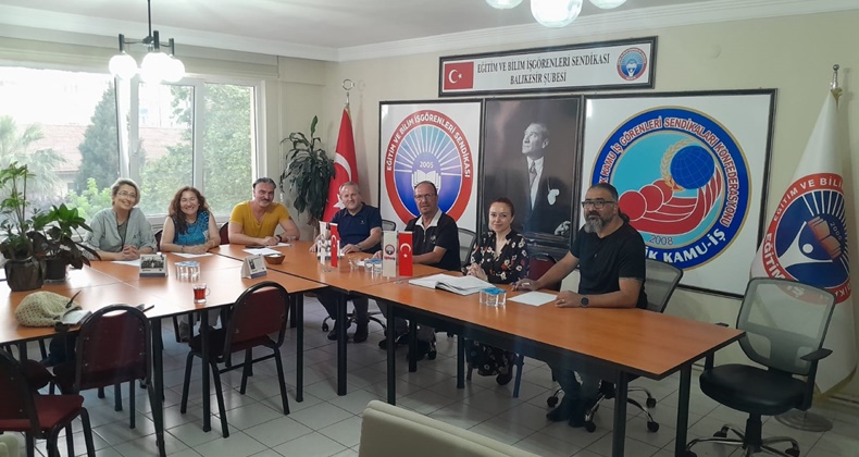 Eğitim-İş Sendikası’nda Yeni Yönetim Belirlendi