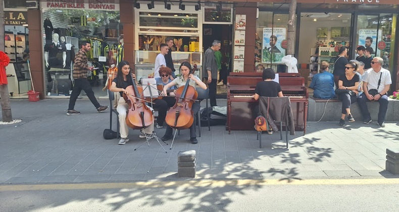 19 Mayıs ruhu birlikte yaşatılyor