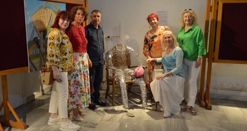 Yüksek Lisans Öğrencilerinden Ortak Sergi