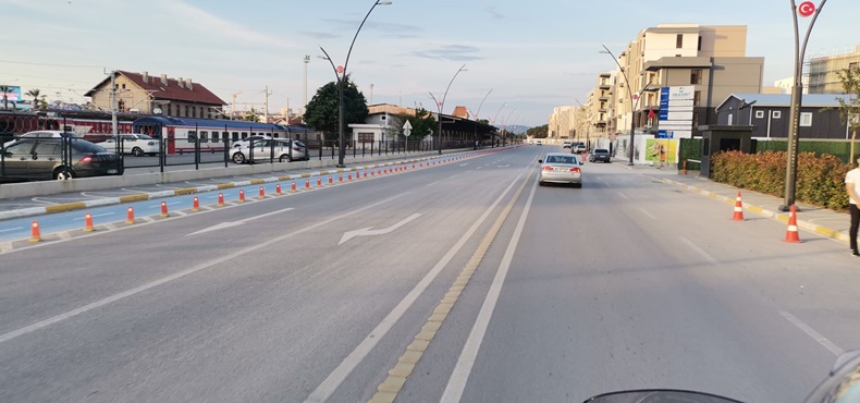 Bu yol trafiği önemli ölçüde rahatlatıyor