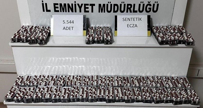 Uyuşturucu şüphelisi 2 kişiye gözaltı