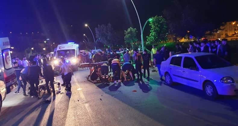 Amasya’da İki Motosiklet Kafa Kafaya Çarpıştı 2 Genç Hayatını Kaybetti