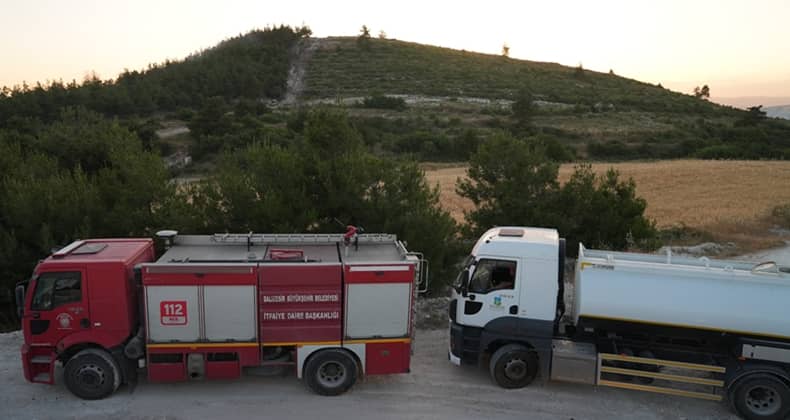 Balıkesir İtfaiyesi yangına hızlıca müdahale etti