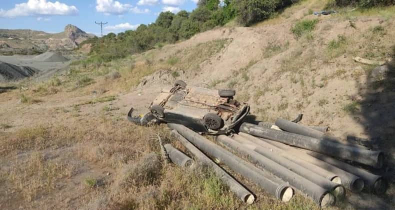 Elazığ’da Otomobil Şarampole Yuvarlandı 1 Ölü 6 Yaralı