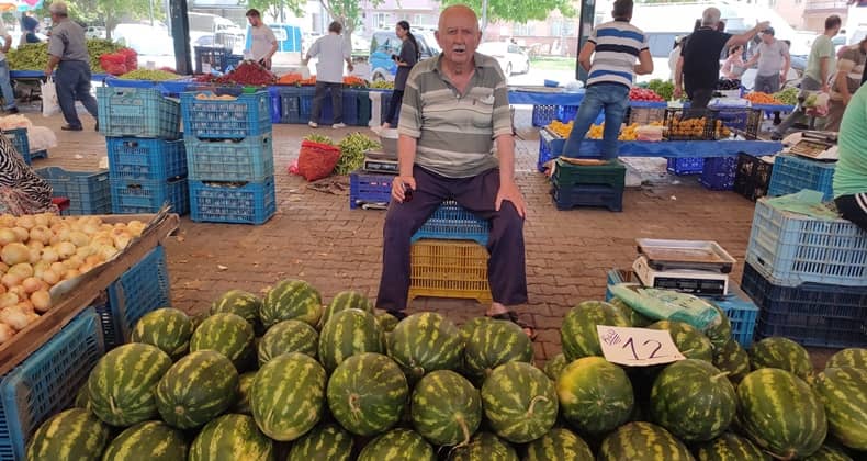 Emekli Bir Esnafın Çaresiz Çabası