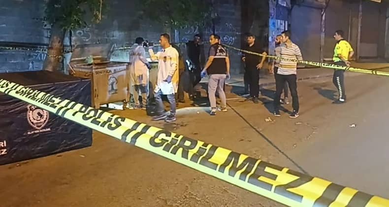 Karısını Önce Öldürmüş Sonra Çuvalla Sırtlayarak Çöpe Atmış