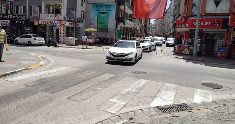 Kızılay ve Atalar Caddesinin Kesiştiği Alanda Tehlike