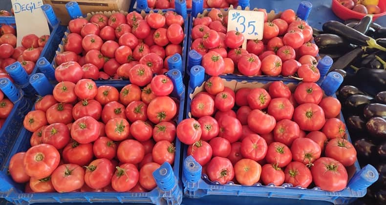 Pembe Domatesin Kilo Fiyatı 35 TL