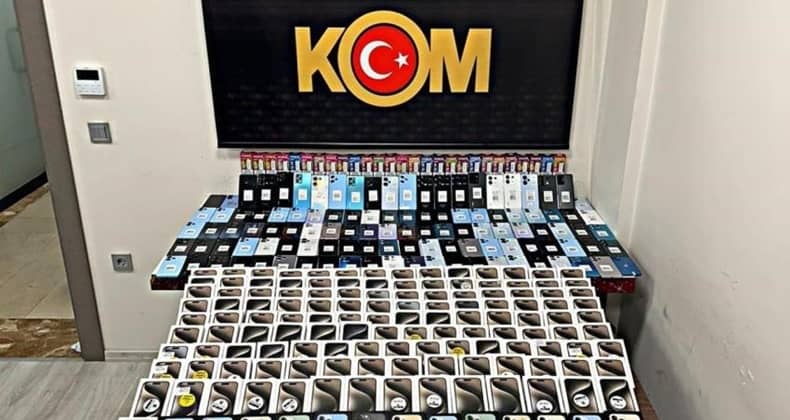 Şırnak’ta 22 Milyon TL Değerinde Kaçak Cep Telefonu Ele Geçirildi