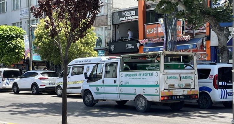 Otel odasında şüpheli ölüm