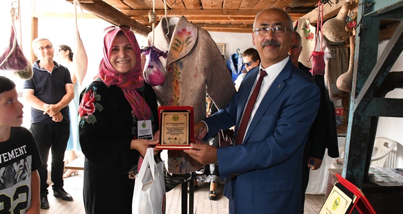 Dokumacılık ve Keçecilik” Çalıştayı Düzenlendi