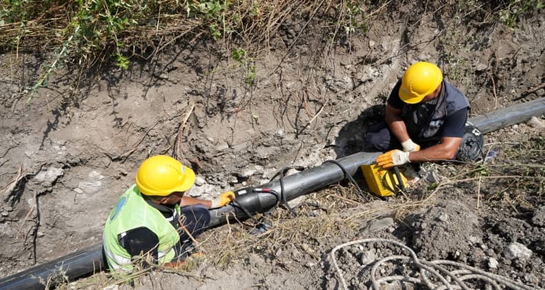 Balıkesir Büyükşehir Belediyesi Savaştepe’de içme suyu çalışmalarına devam ediyor