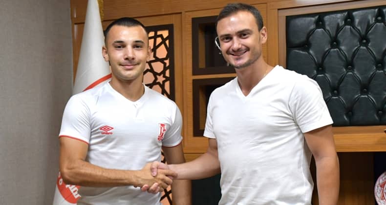 Celal Emir Dede Balıkesirspor’a geri döndü