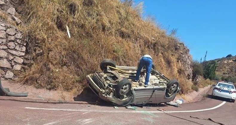 İnanılmaz kurtuluş: Hurdaya dönen araçtan yara almadan çıktı