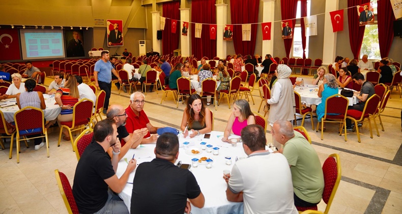 AYVALIK BELEDİYESİ 2025-2029 DÖNEMİNİ KAPSAYAN STRATEJİK PLAN TOPLANTISI YAPILDI (2)