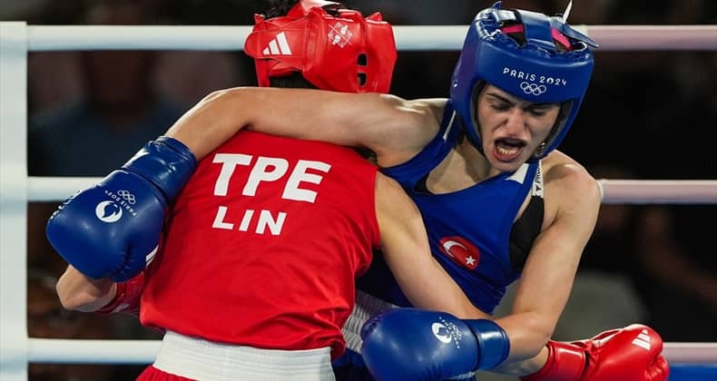 Esra Yıldız Kahraman Bronz Madalyayla Dönüyor