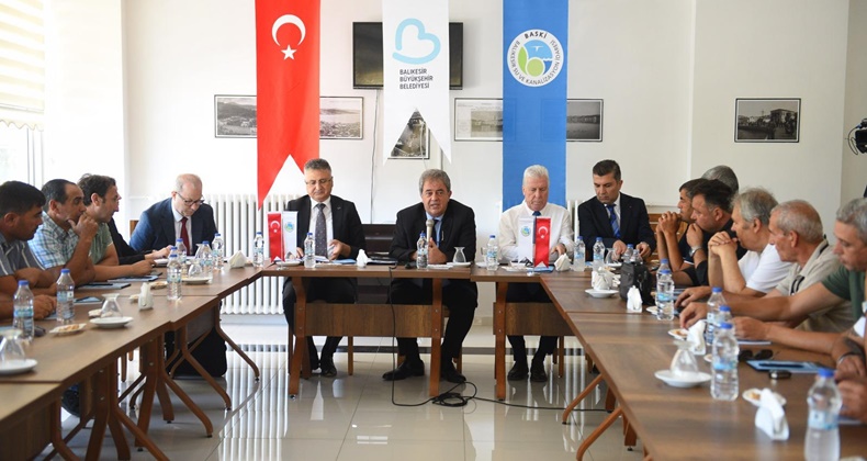 BASKİ, muhtarlarla Ayvalık’ın su sorununu görüştü