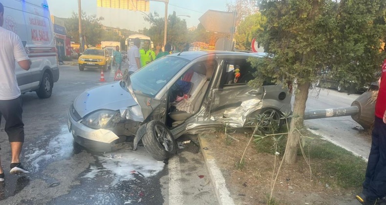 Erdek’te yaralamalı trafik kazası