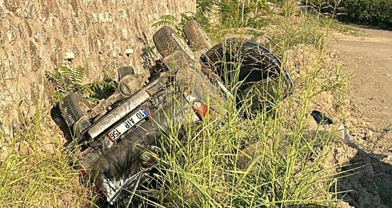 Balıkesir’de trafik kazası: 3’ü ağır 5 kişi yaralandı