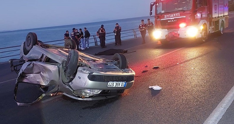 Balıkesir’de gençlerin gece eğlencesi sonrası kaza: 1 ölü, 4 yaralı