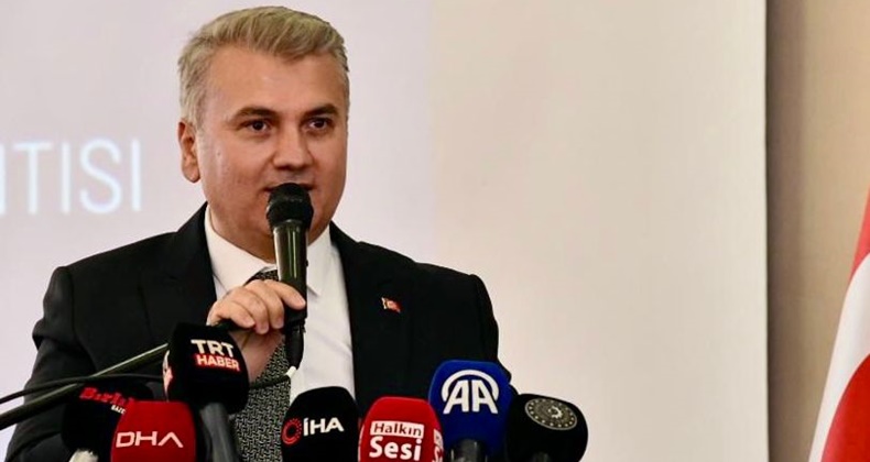 Mustafa Canbey: Moraliniz bozulmasın iktidar biziz