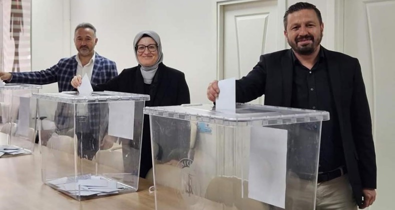 AK Parti’de delege seçimleri yapıldı