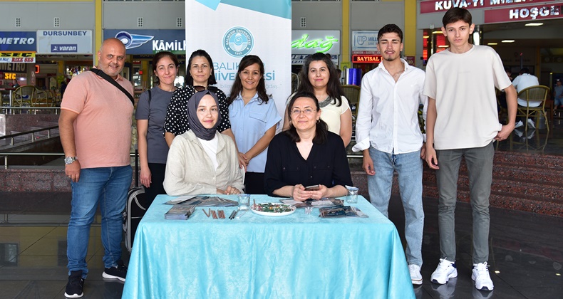 Balıkesir Üniversitesinden Yeni Öğrencilere Sıcak Karşılama