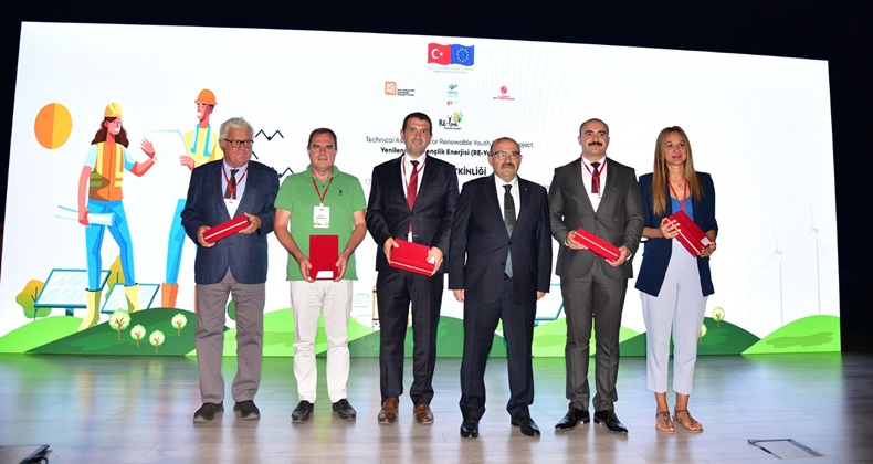 RE-YOU projesinde sertifikalar verildi