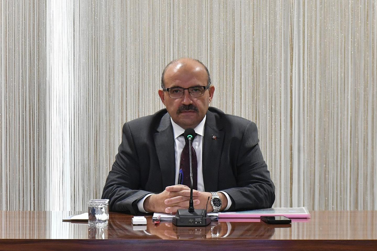 Vali İsmail Ustaoğlu’ndan 10 Ocak İdareciler Günü Mesajı