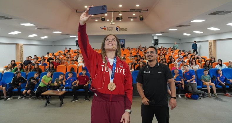 yasemin adar yiğit