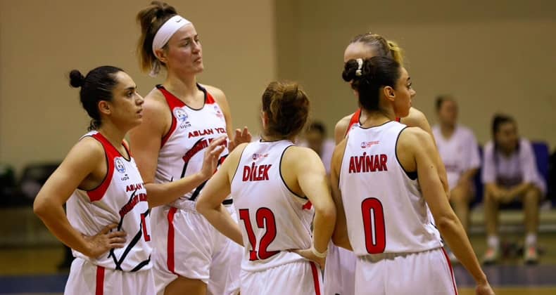 Burhaniye Belediyespor Yalova yolcusu