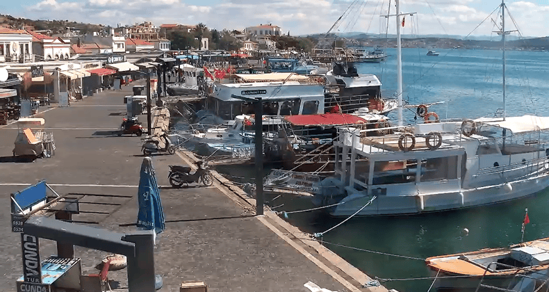 Ekim Ayının İlk Gününde Cunda’ya Dinginlik Hakim