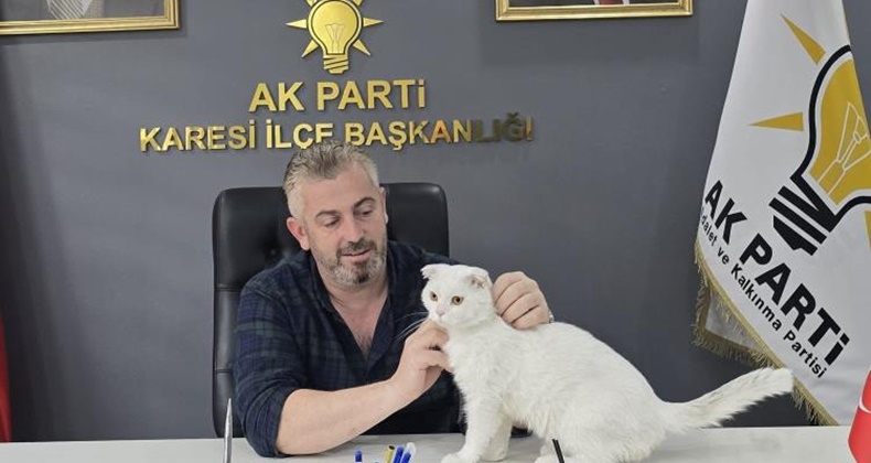 Akbey’in yeni yuvası AK Parti oldu