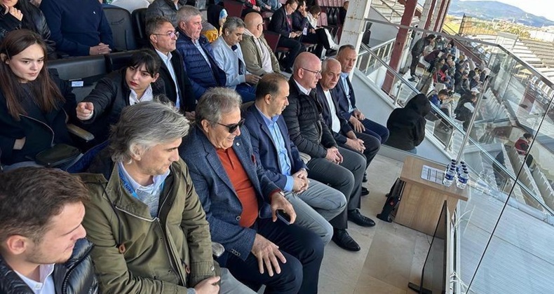 Maçlardan men yasağını delen başkana cezalı taraftarlardan tepki