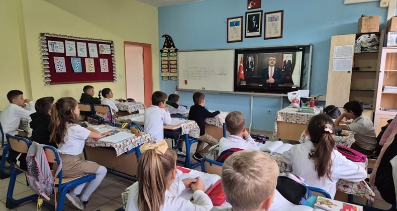 DERSİMİZ 'CUMHURİYETE DOĞRU'