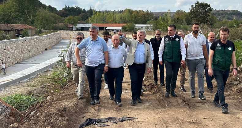 Mustafa Canbey Karesi’de iki önemli yatırım alanını inceledi