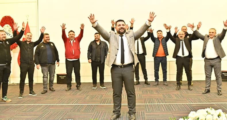 Balıkesir Beşiktaşlılar Derneği yeni başkanı Doğukan Uzunyaşa oldu