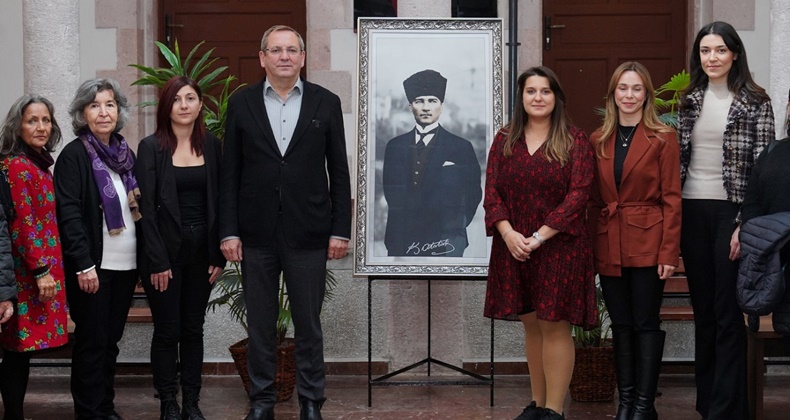Ayvalık’ta Kadınlar Haklarını Öğrenecek