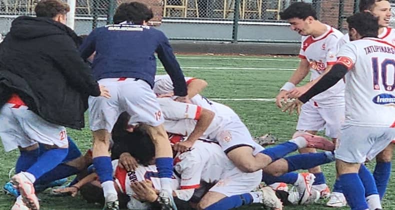 Yenicespor’u 4-0 yenen Tatlıpınarspor zirveye yükseldi