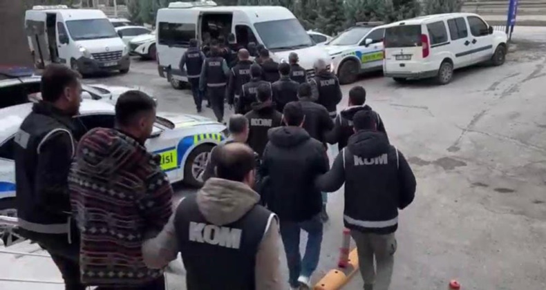 Balıkesir Polisinden Suç Örgütüne Darbe: 15 Tutuklama