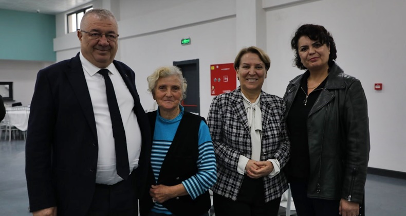 Edremit Belediyesi kadınların yanında